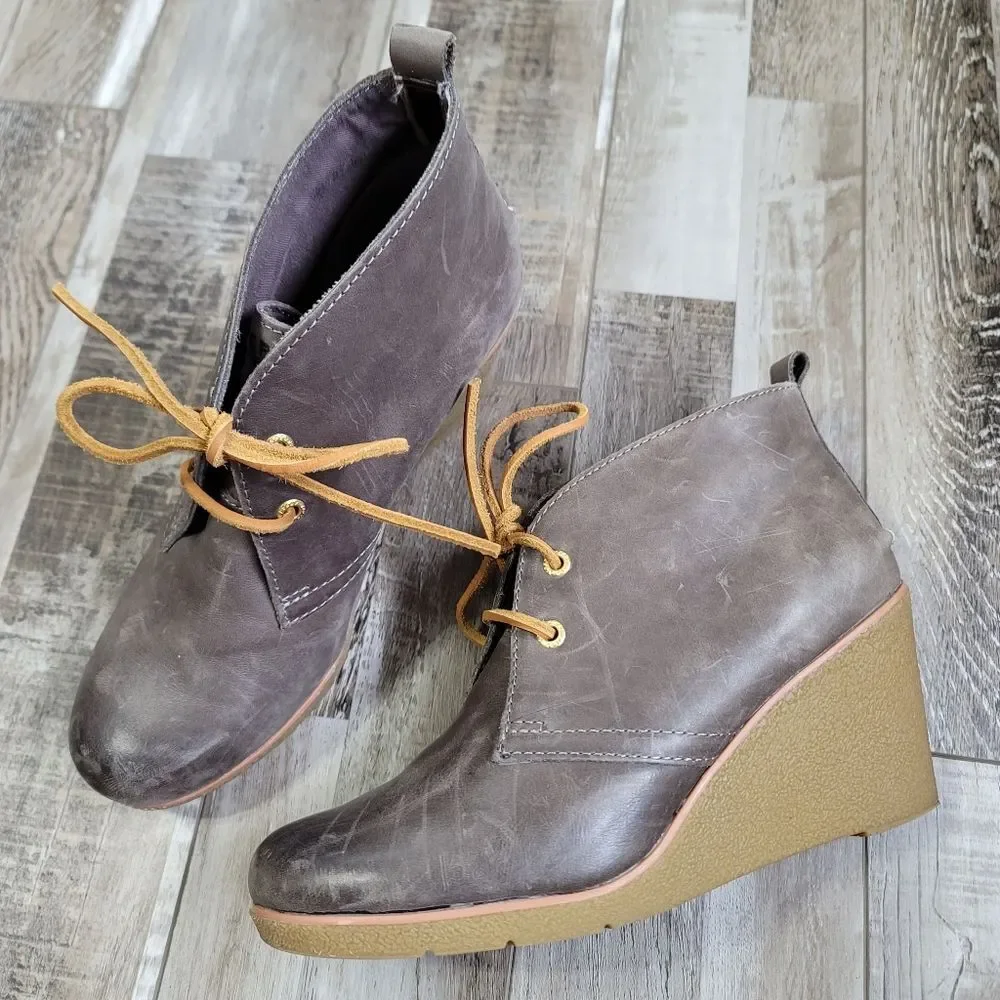 Sperry Harlow Burnished Gray Leather Wedge Bootie Size 9.5